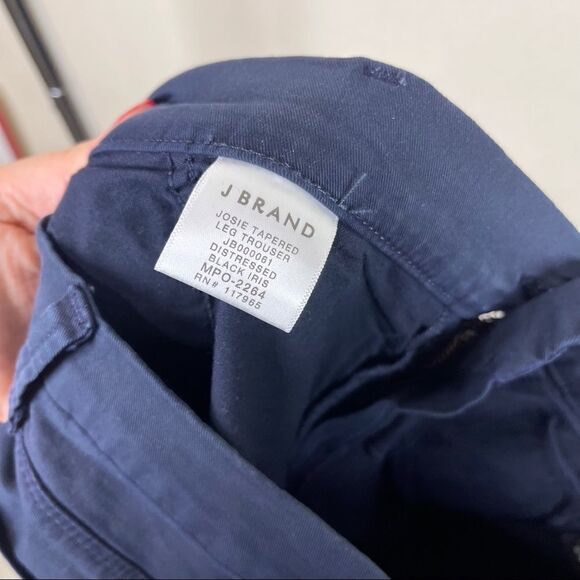 J. Brand Navy Chino Crop Pants Casual Size 30 - Picture 7 of 9
